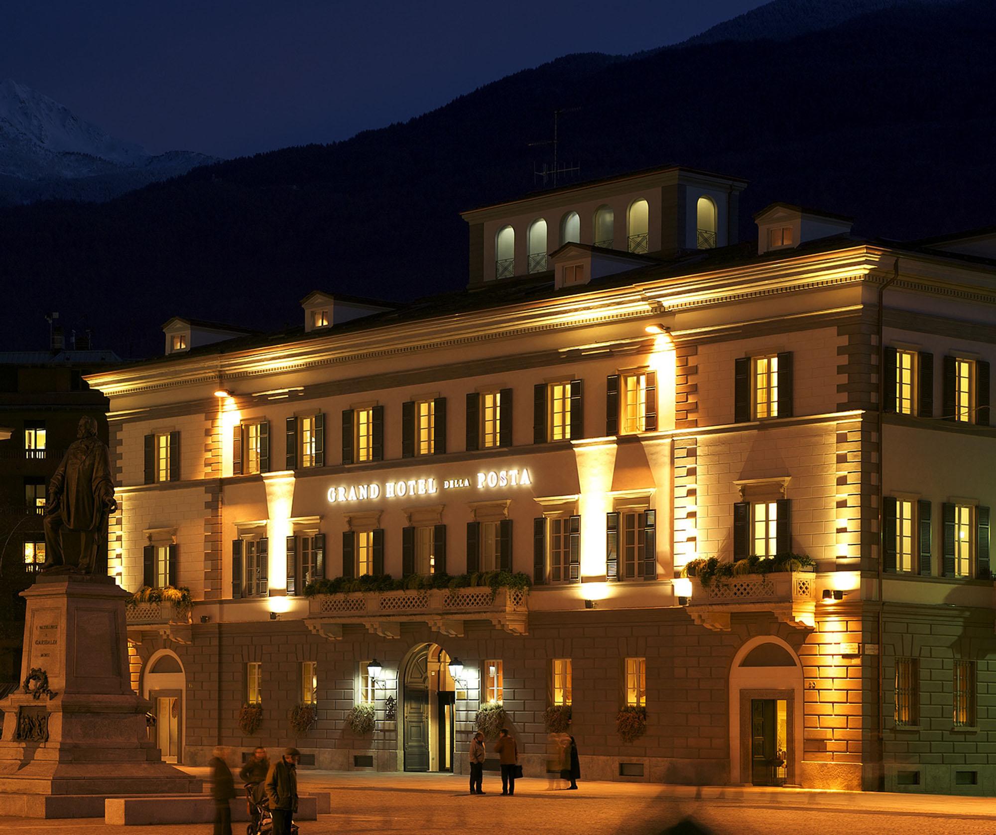 Grand Hotel Della Posta Sondrio Exterior photo